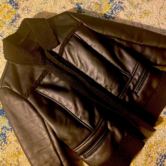 ANN TAYLOR Faux Leather Moto Jacket NWOT - Picture 2 of 9